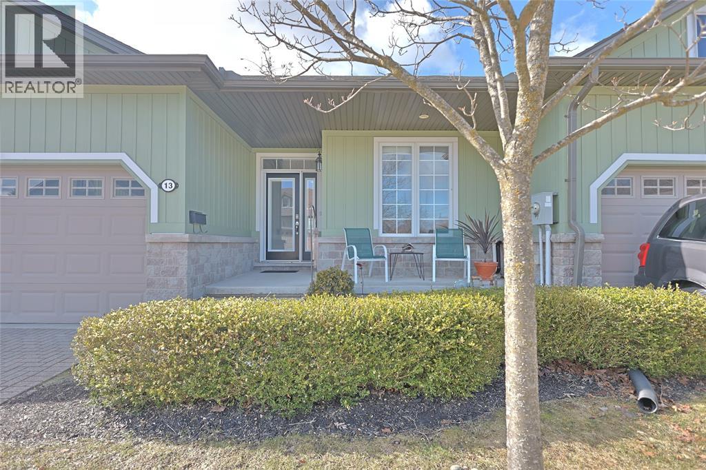 13 Oakwood Links Lane, Grand Bend, Ontario  N0M 1T0 - Photo 29 - 26003669