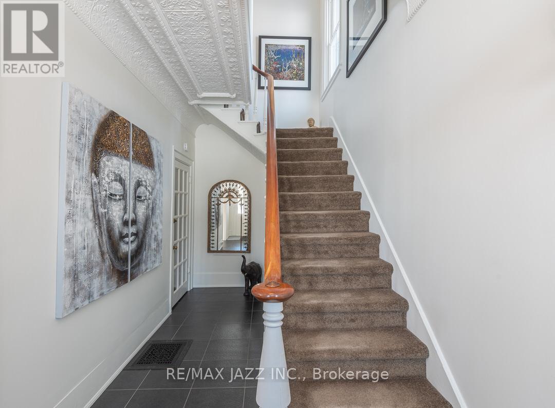 122 Richard Street, Greater Napanee (Greater Napanee), Ontario  K7R 2T4 - Photo 3 - X12887194