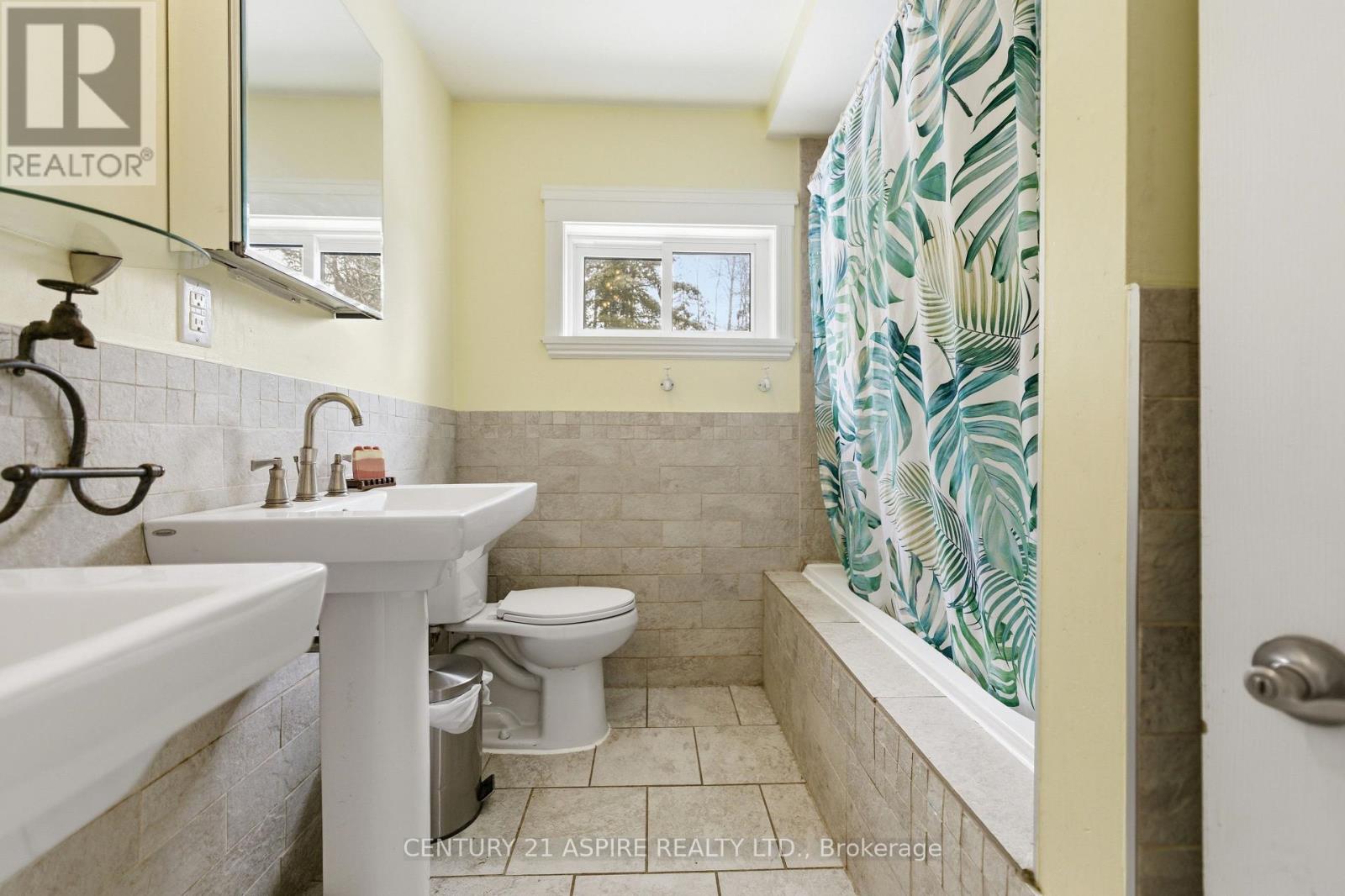 212 Schwanz Road, Petawawa, Ontario  K8H 1Y5 - Photo 25 - X12885660