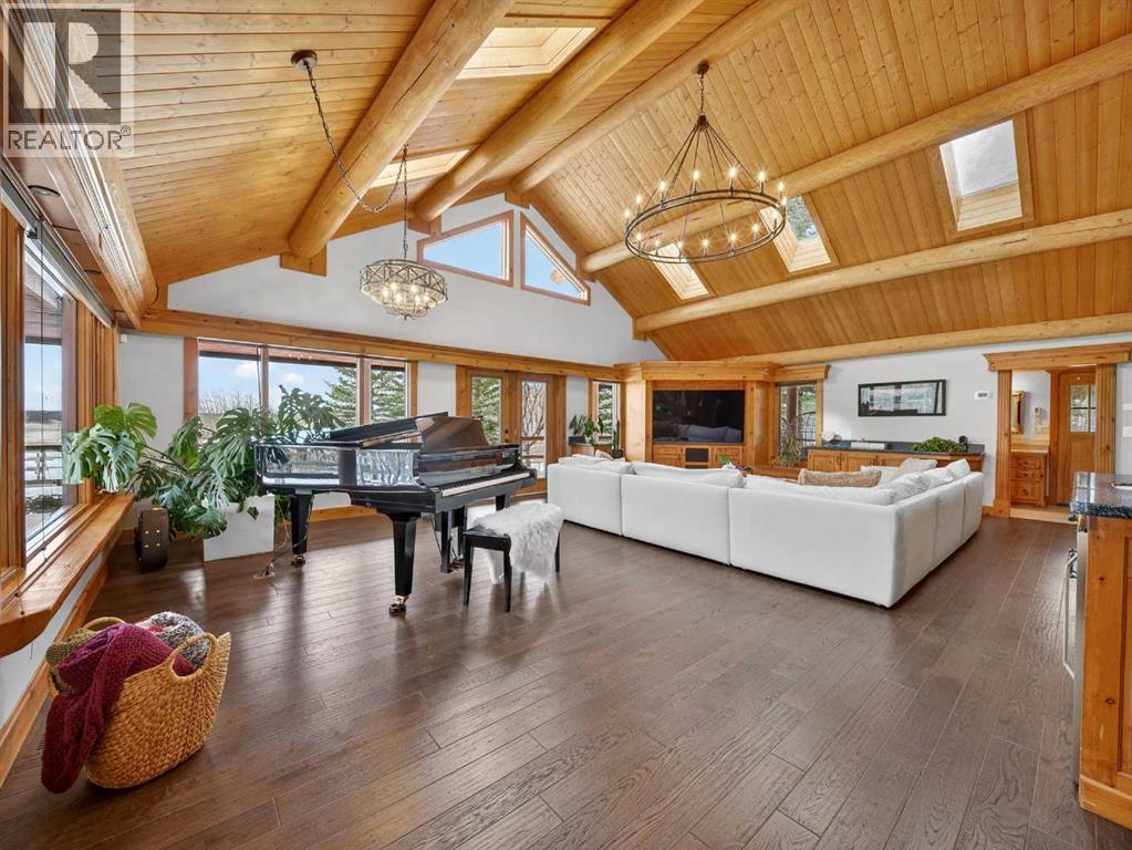 31067 Woodland Heights, Rural Rocky View County, Alberta  T3R 1C6 - Photo 11 - A2289752