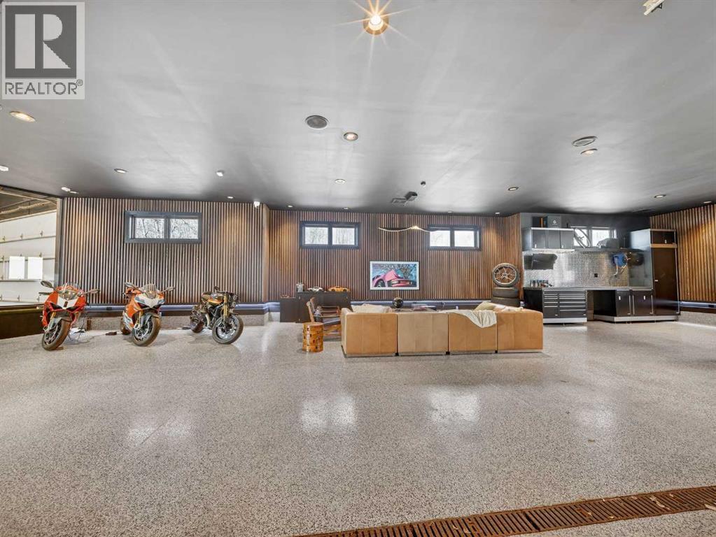 31067 Woodland Heights, Rural Rocky View County, Alberta  T3R 1C6 - Photo 32 - A2289752