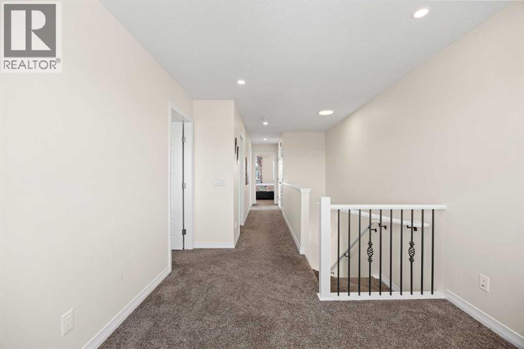 6 Corner Glen Common Ne, Calgary, Alberta  T3N 2L5 - Photo 29 - A2293437