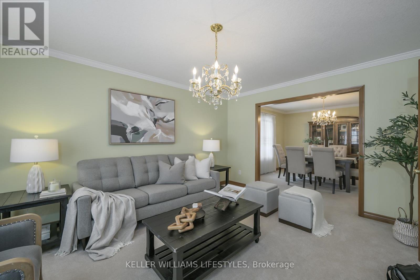 9 Toohey Lane, London North (North A), Ontario  N6G 4Y2 - Photo 3 - X12886924