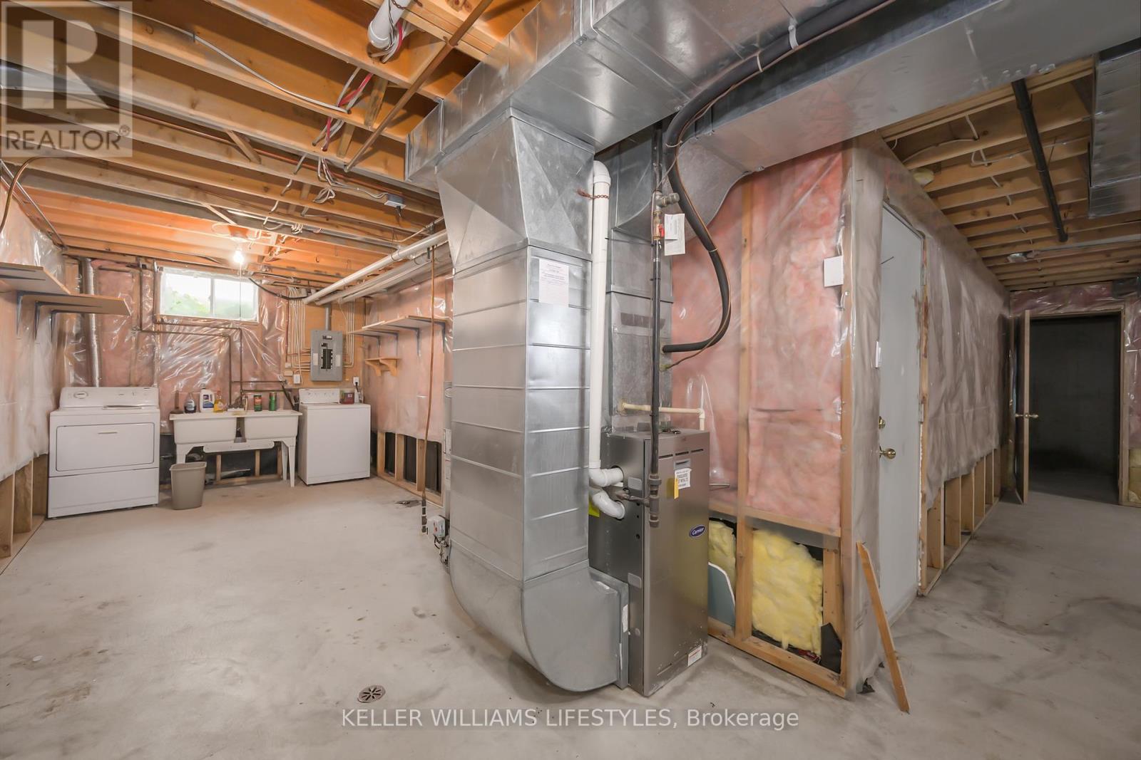 9 Toohey Lane, London North (North A), Ontario  N6G 4Y2 - Photo 35 - X12886924