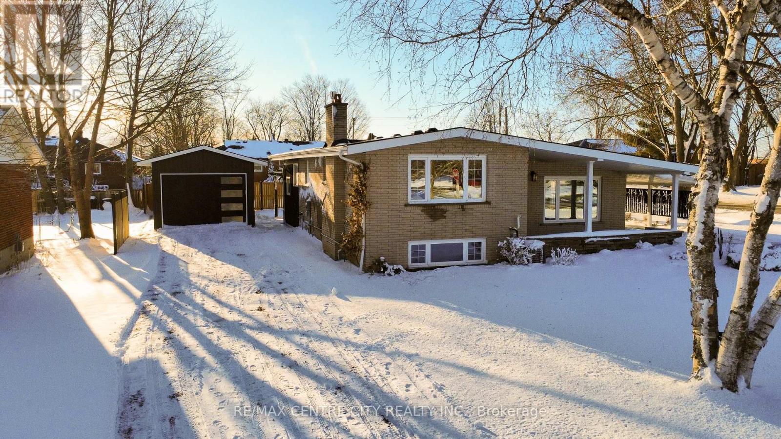 2193 MILLER AVENUE, perth east (shakespeare), Ontario