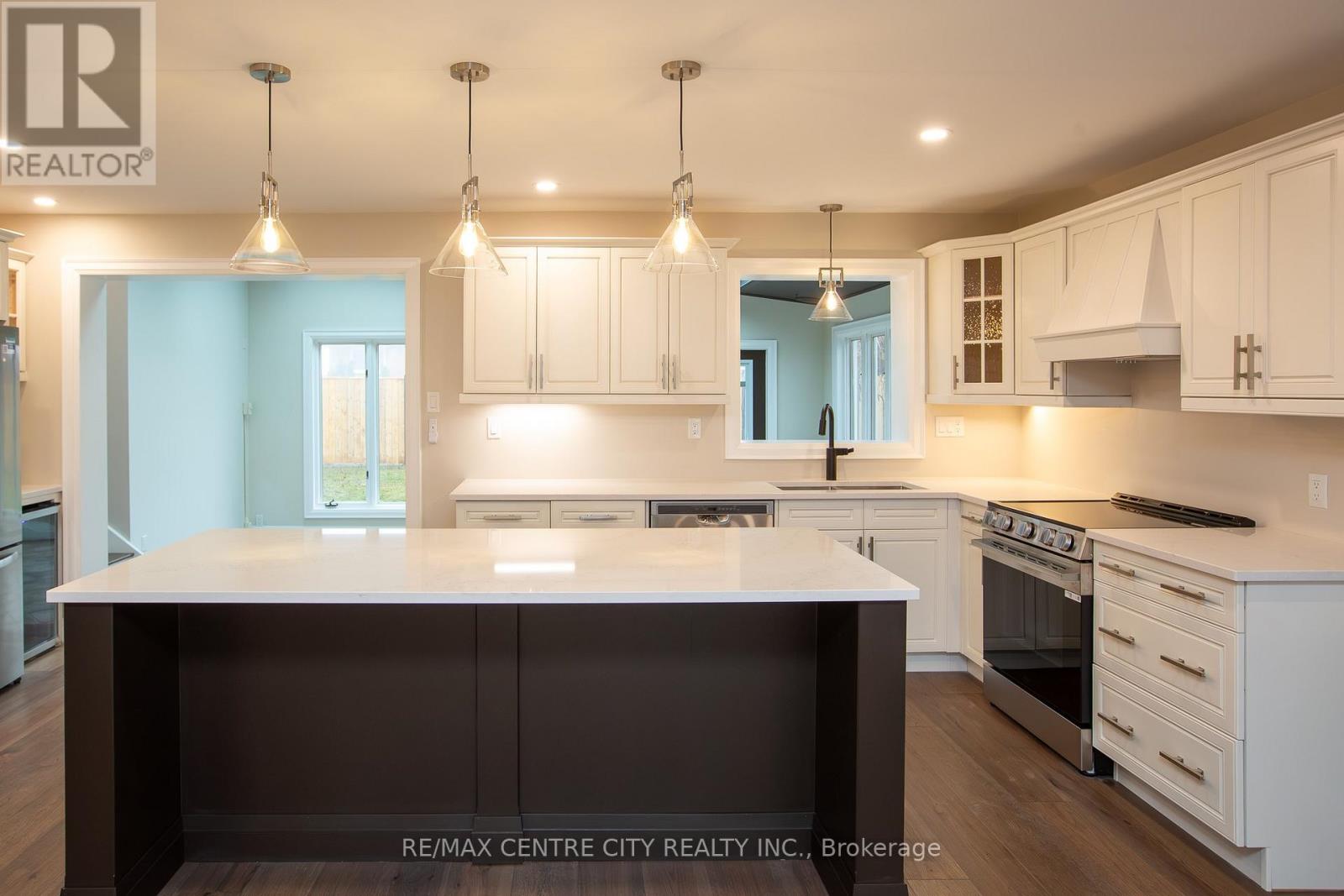 2193 Miller Avenue, Perth East (Shakespeare), Ontario  N0B 2P0 - Photo 11 - X12886946