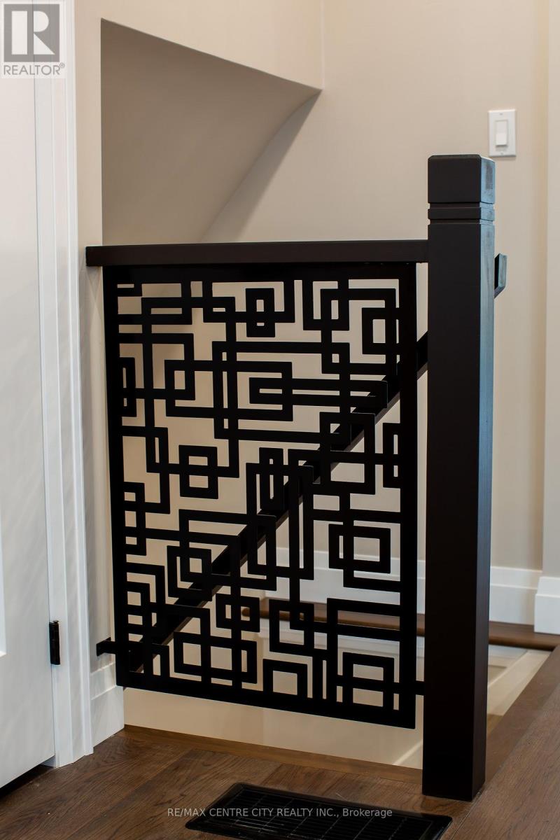 2193 Miller Avenue, Perth East (Shakespeare), Ontario  N0B 2P0 - Photo 17 - X12886946