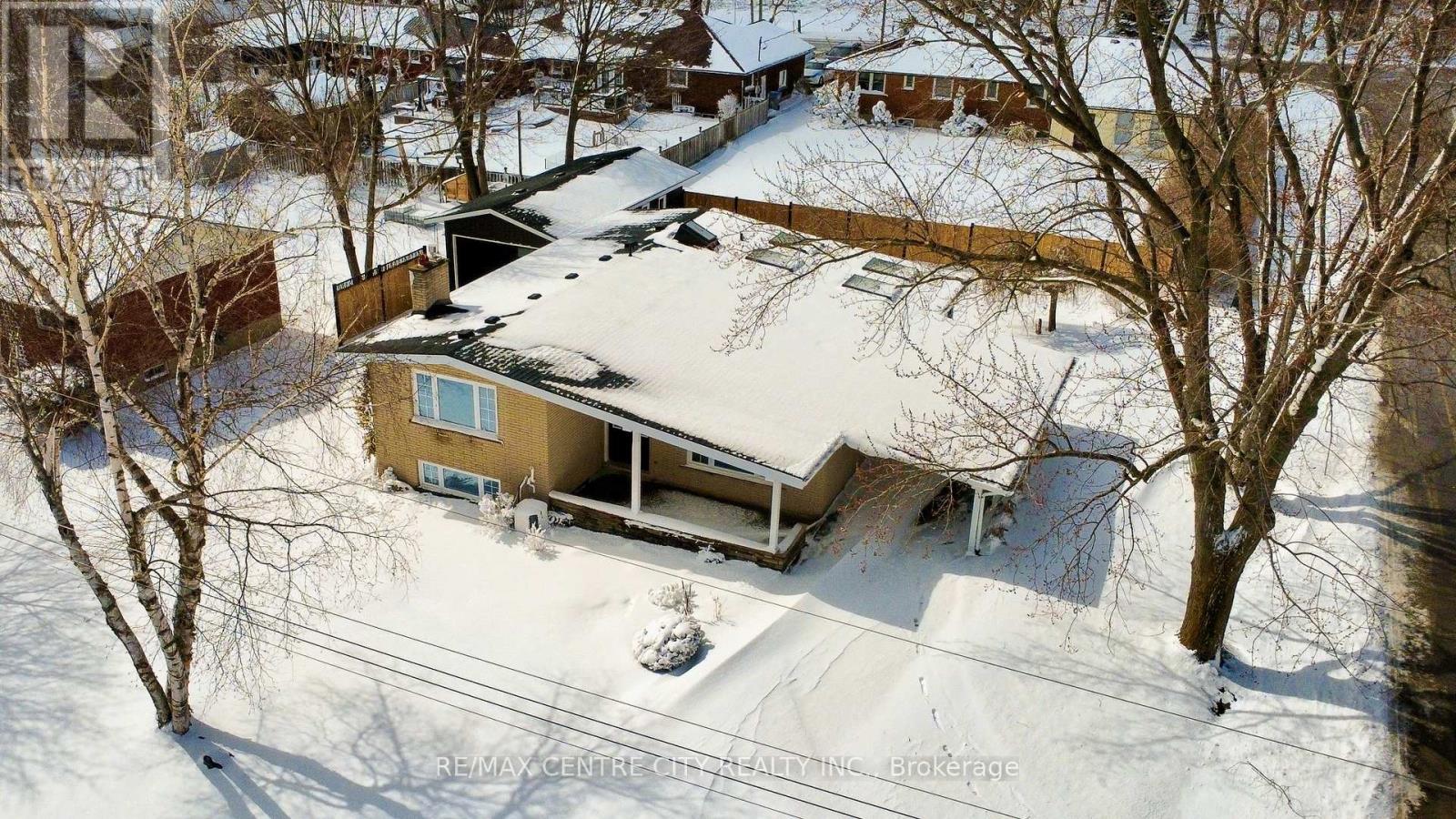 2193 Miller Avenue, Perth East (Shakespeare), Ontario  N0B 2P0 - Photo 4 - X12886946