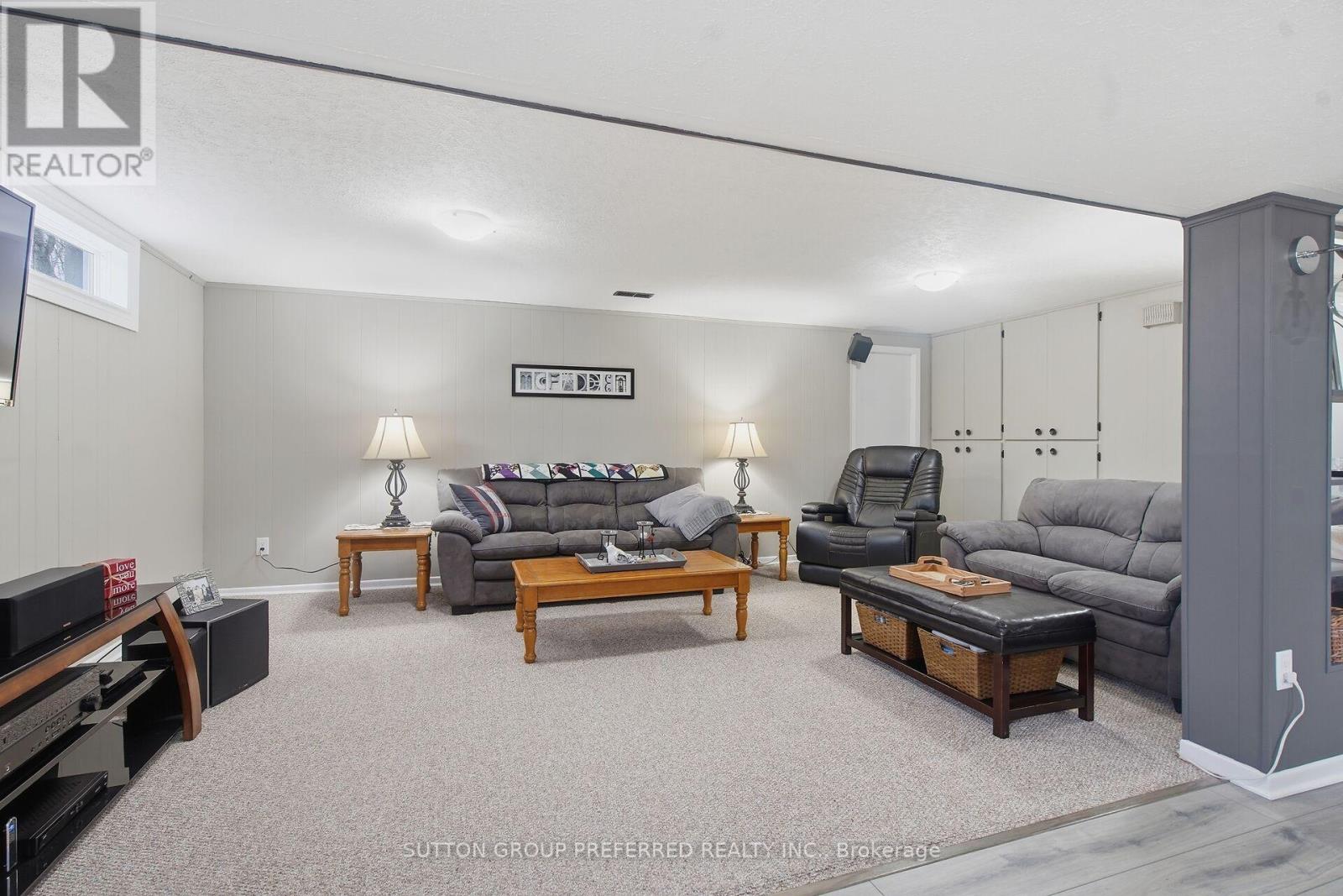 9418 Currie Road, Dutton/dunwich (Wallacetown), Ontario  N0L 2M0 - Photo 26 - X12886958