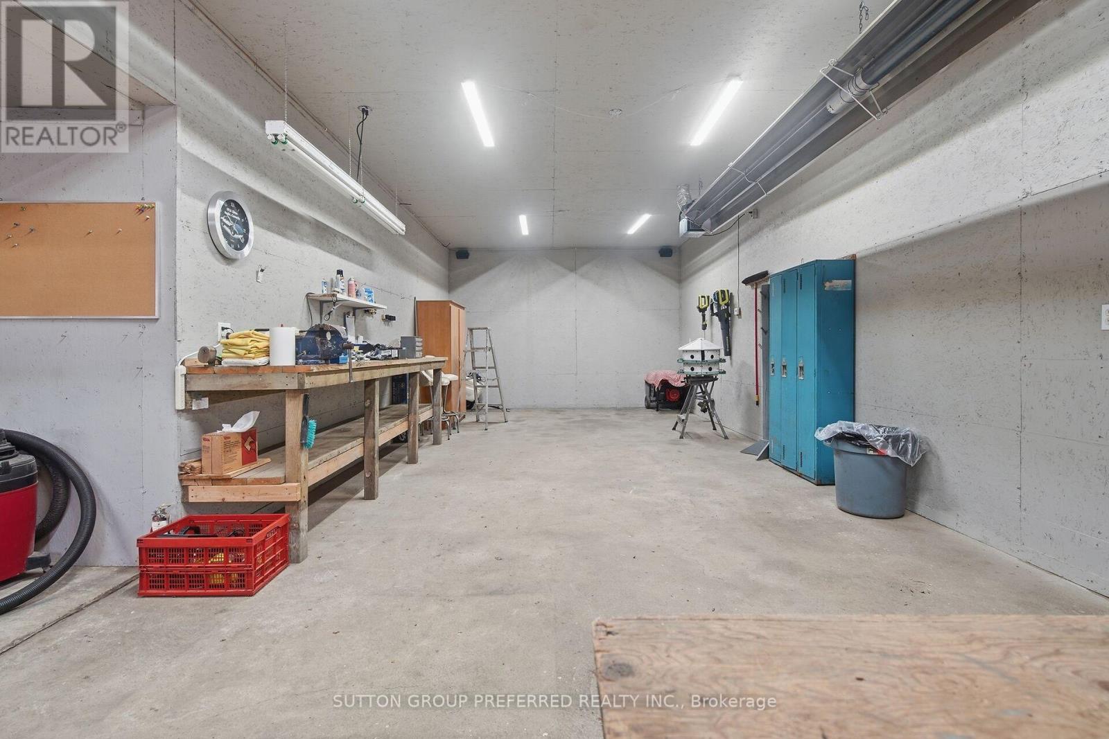 9418 Currie Road, Dutton/dunwich (Wallacetown), Ontario  N0L 2M0 - Photo 42 - X12886958