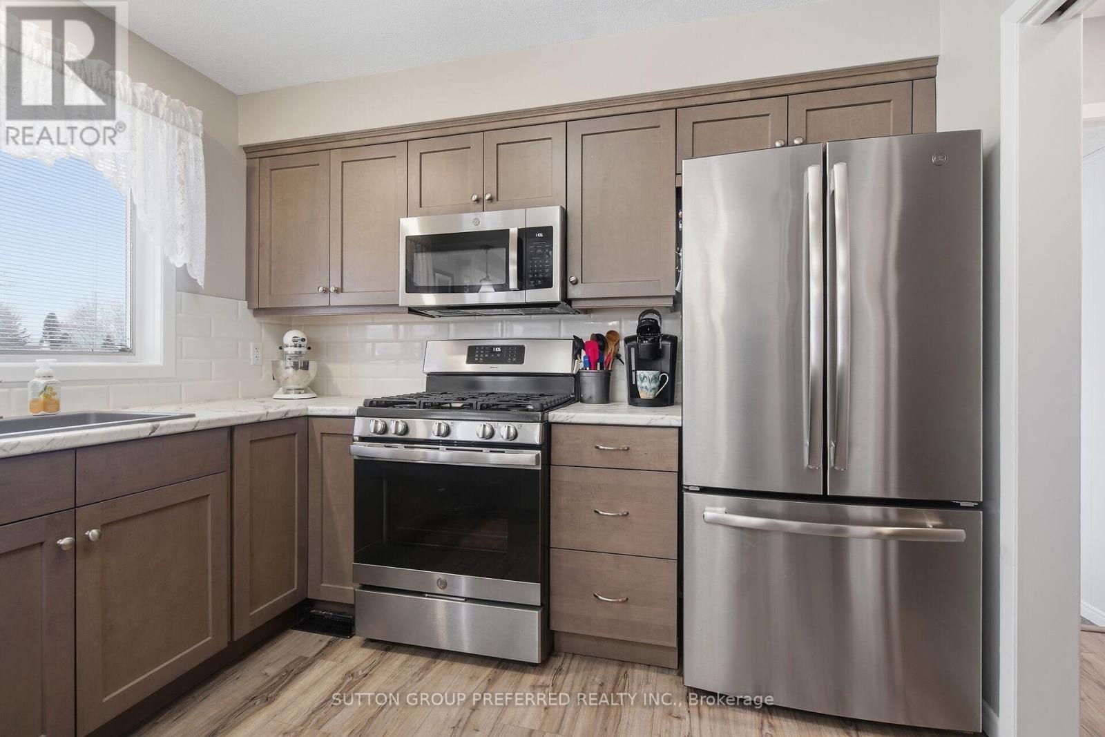 9418 Currie Road, Dutton/dunwich (Wallacetown), Ontario  N0L 2M0 - Photo 9 - X12886958