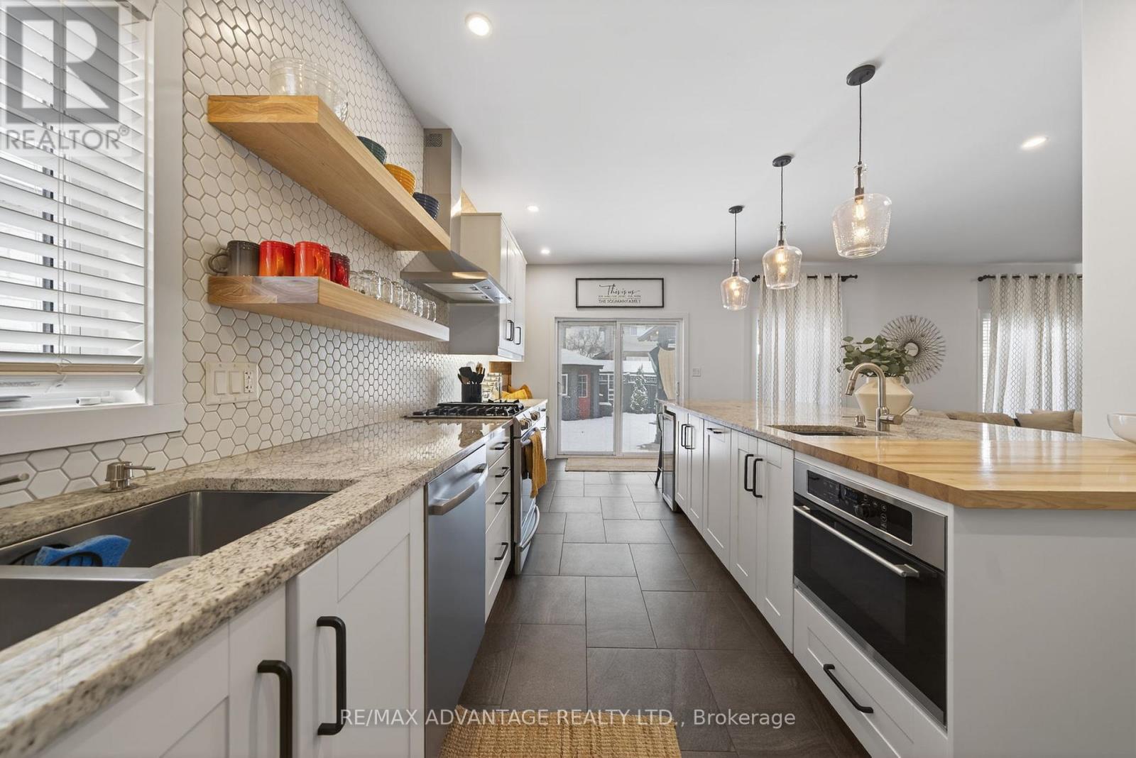 1246 Thornley Street, London South (South L), Ontario  N6K 4V3 - Photo 11 - X12887018