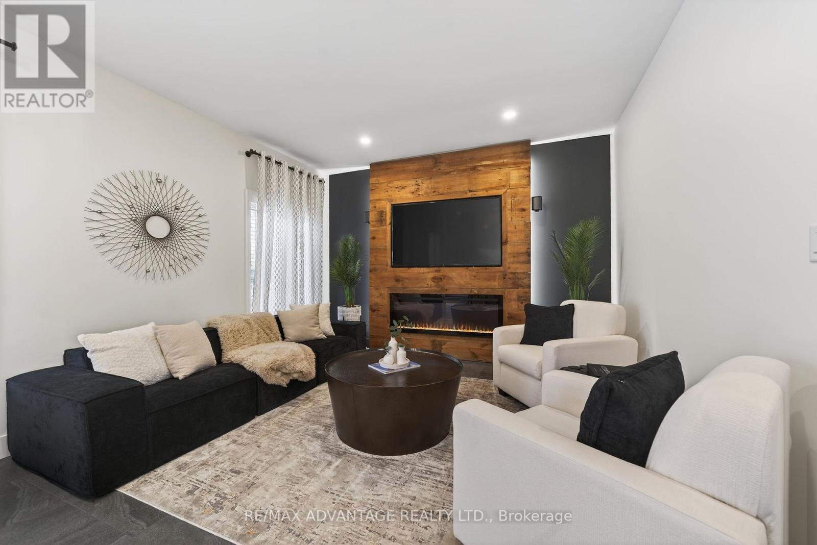 1246 Thornley Street, London South (South L), Ontario  N6K 4V3 - Photo 15 - X12887018