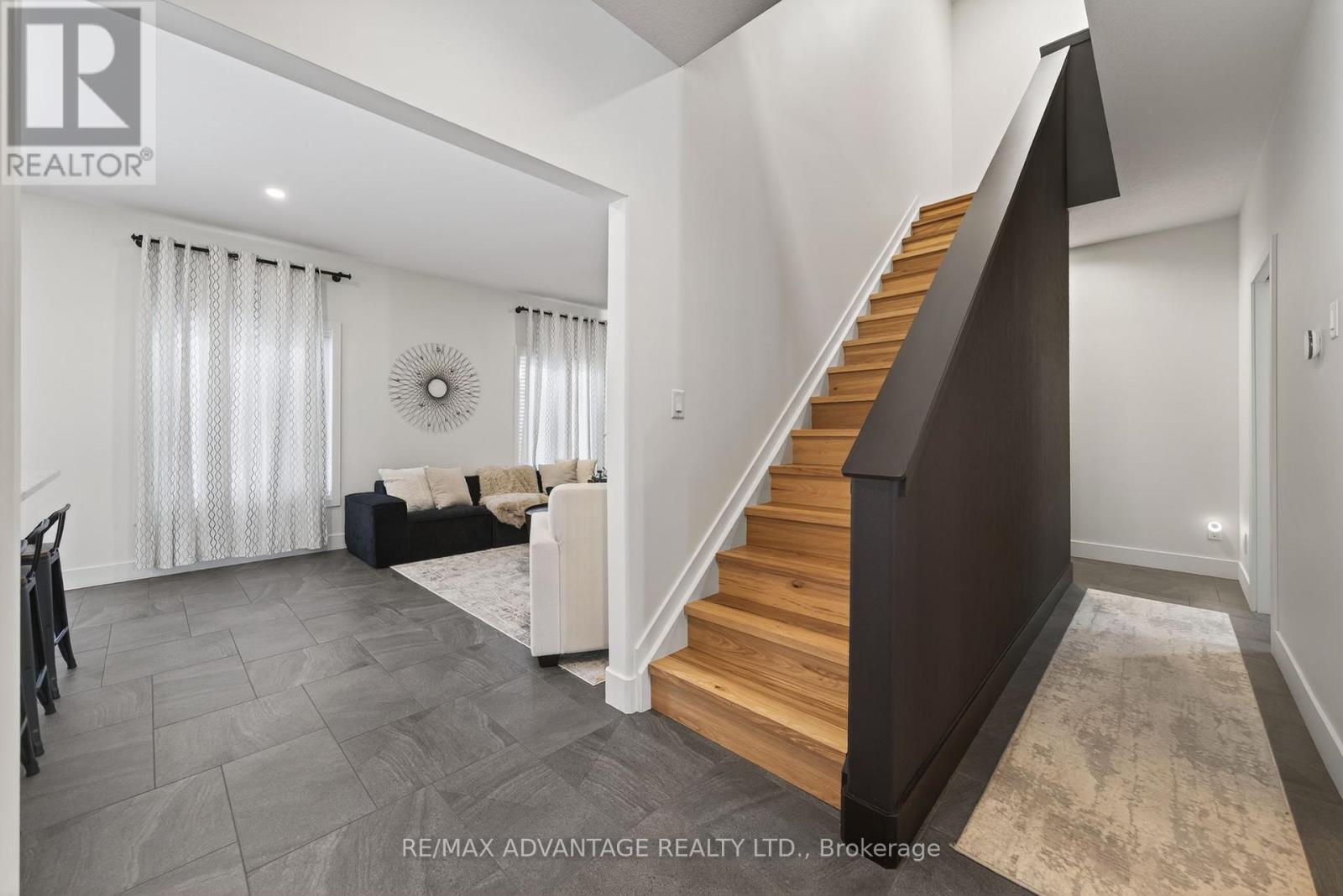 1246 Thornley Street, London South (South L), Ontario  N6K 4V3 - Photo 17 - X12887018