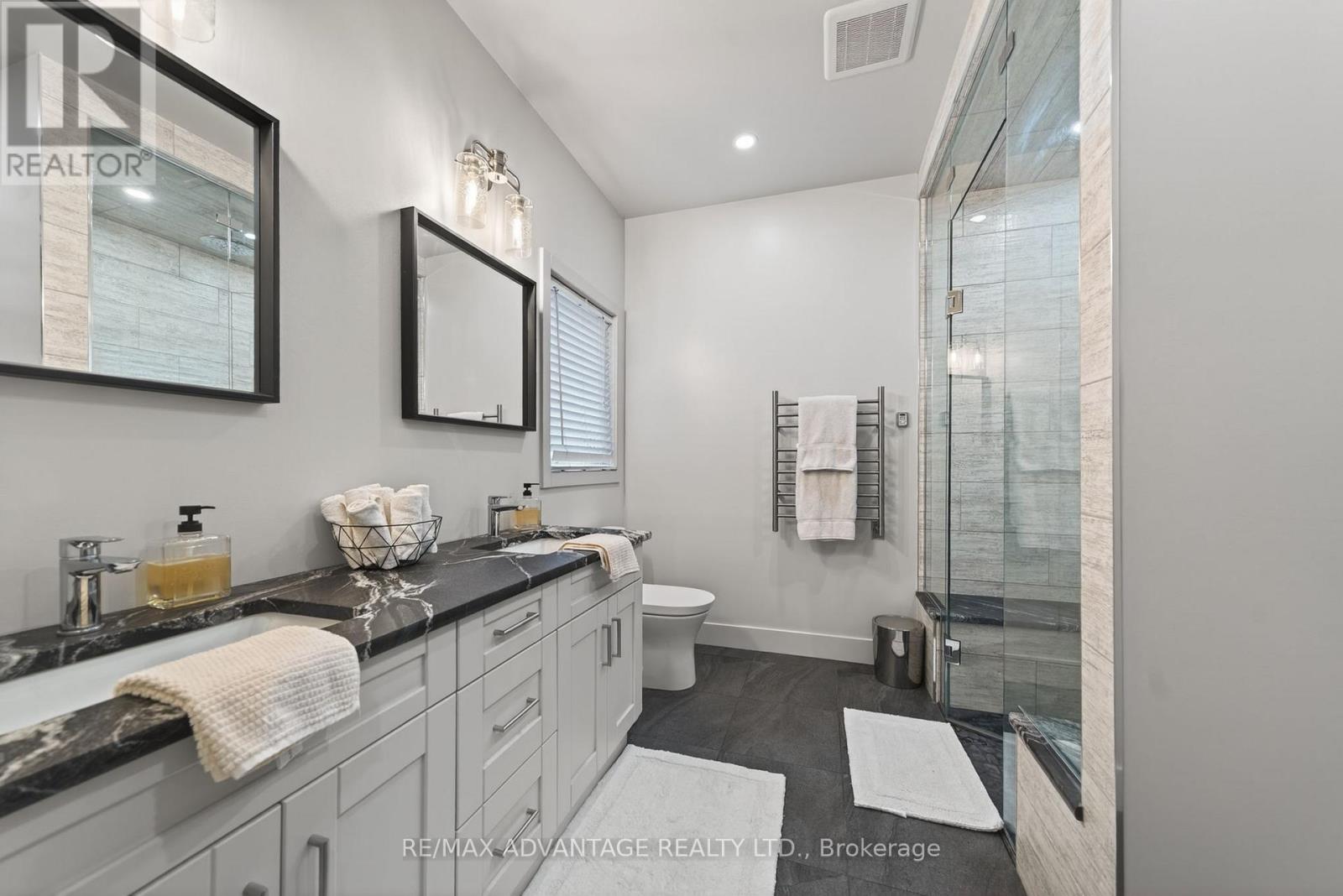 1246 Thornley Street, London South (South L), Ontario  N6K 4V3 - Photo 25 - X12887018