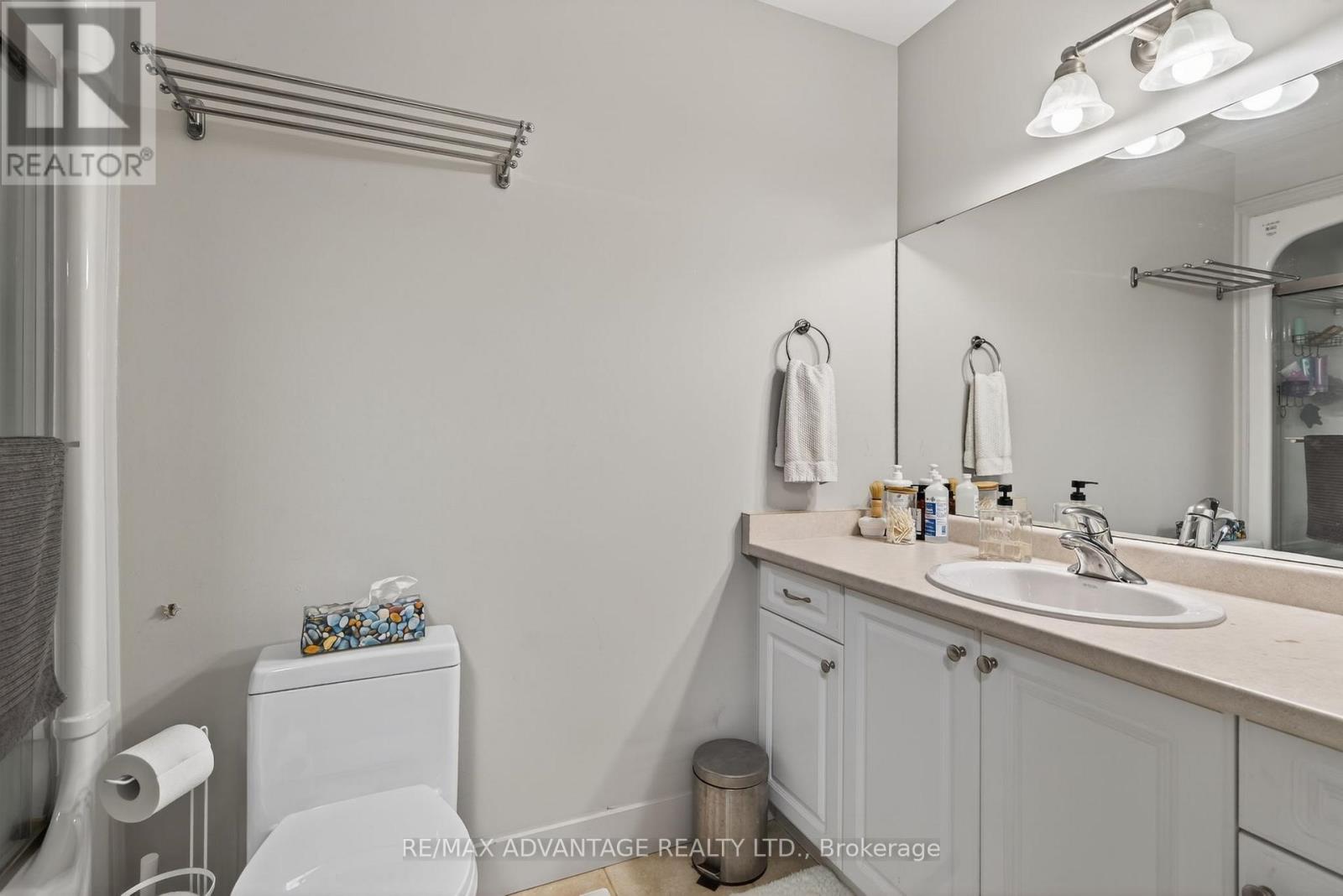 1246 Thornley Street, London South (South L), Ontario  N6K 4V3 - Photo 29 - X12887018