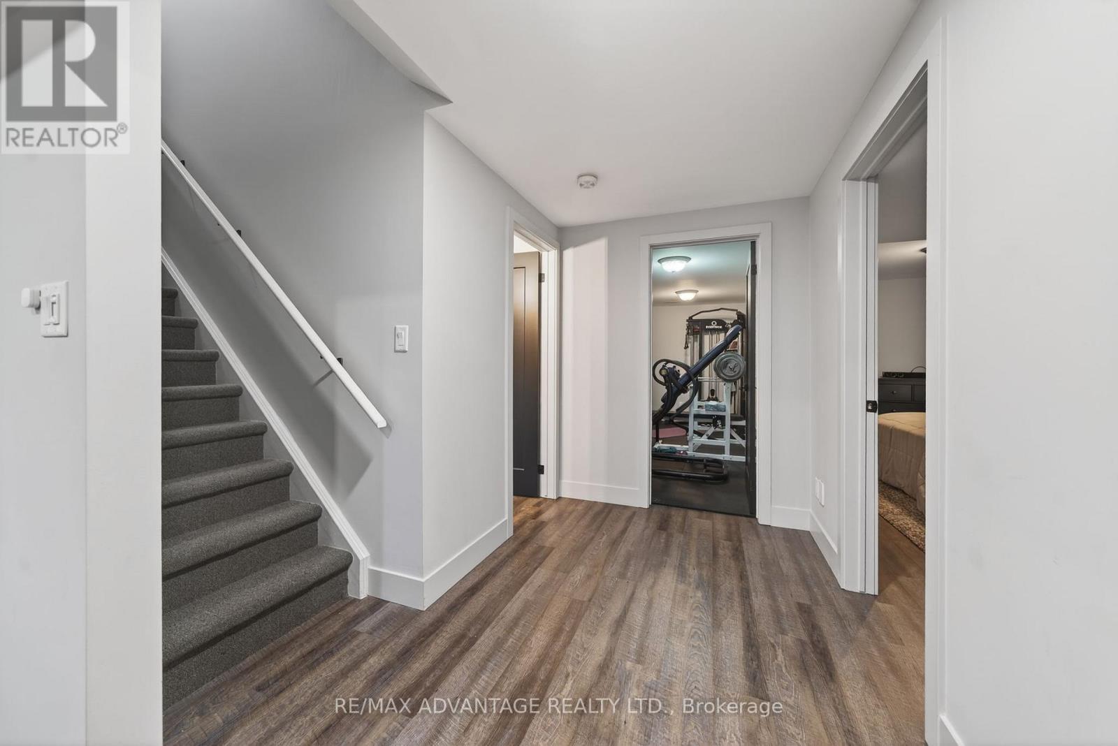 1246 Thornley Street, London South (South L), Ontario  N6K 4V3 - Photo 39 - X12887018