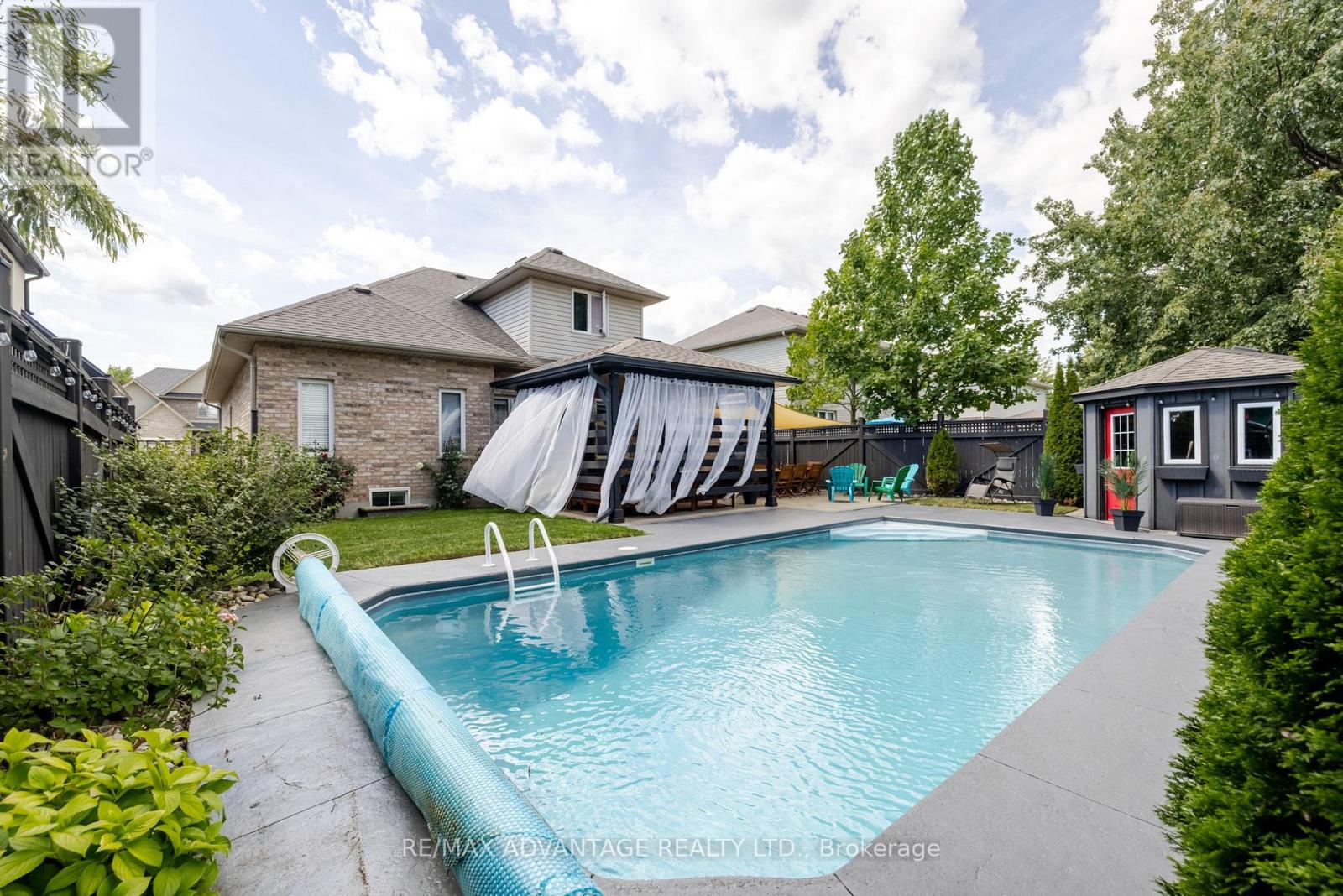 1246 Thornley Street, London South (South L), Ontario  N6K 4V3 - Photo 49 - X12887018