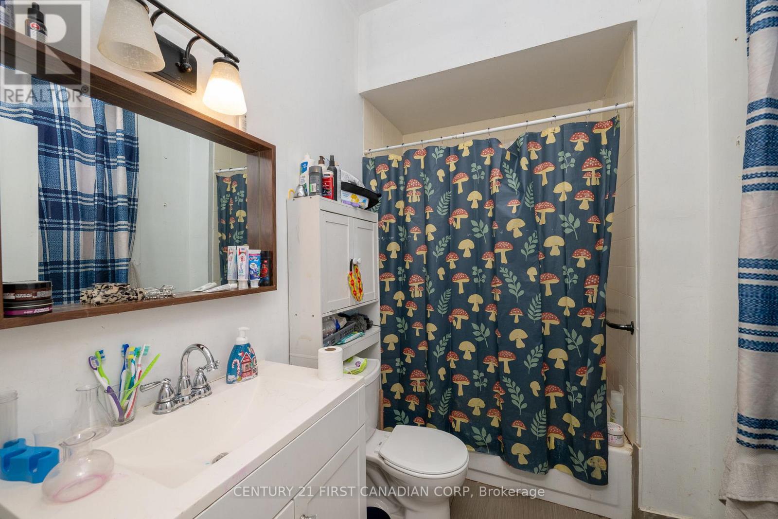 41 High Street, London South (South F), Ontario  N6C 4J7 - Photo 10 - X12887068