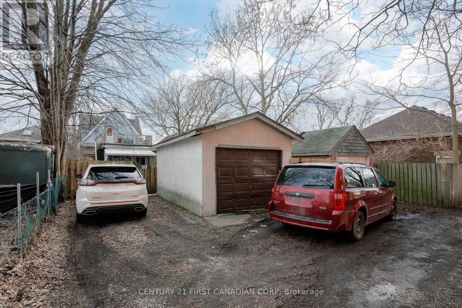 41 High Street, London South (South F), Ontario  N6C 4J7 - Photo 3 - X12887068