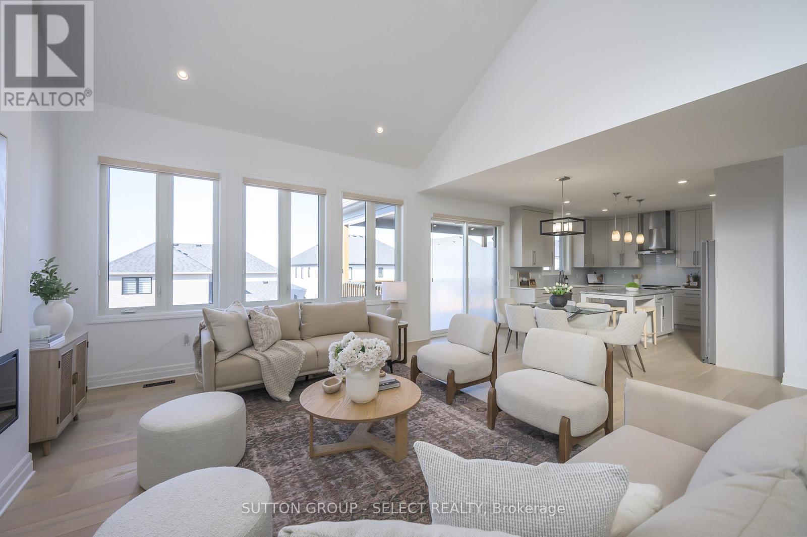 1916 Trailsway Drive, London South (South B), Ontario  N6K 0K7 - Photo 10 - X12887168