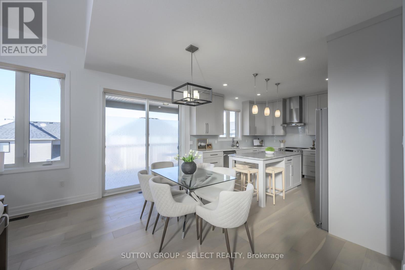 1916 Trailsway Drive, London South (South B), Ontario  N6K 0K7 - Photo 14 - X12887168