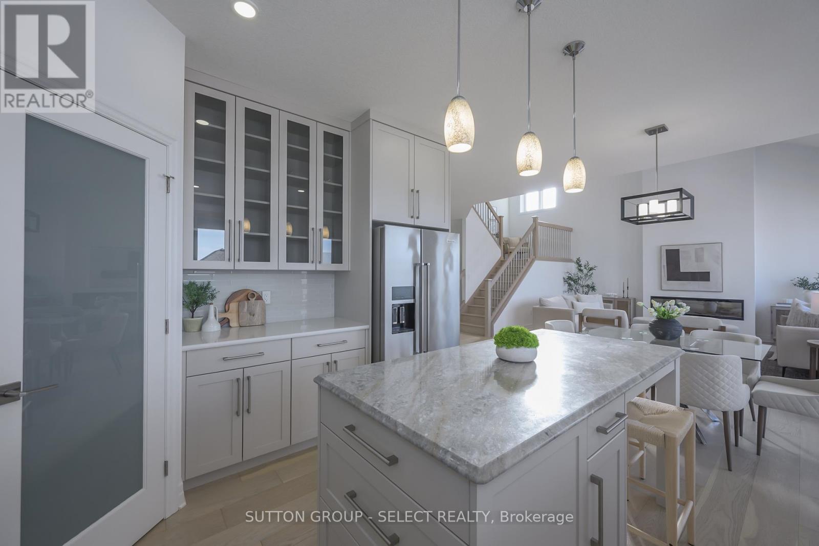 1916 Trailsway Drive, London South (South B), Ontario  N6K 0K7 - Photo 17 - X12887168