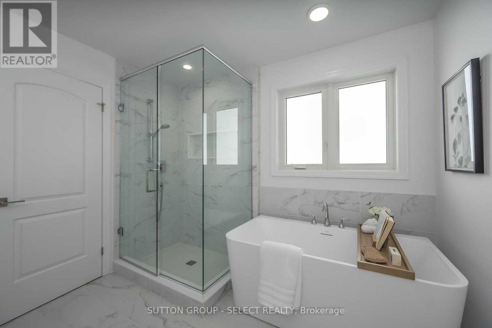 1916 Trailsway Drive, London South (South B), Ontario  N6K 0K7 - Photo 29 - X12887168