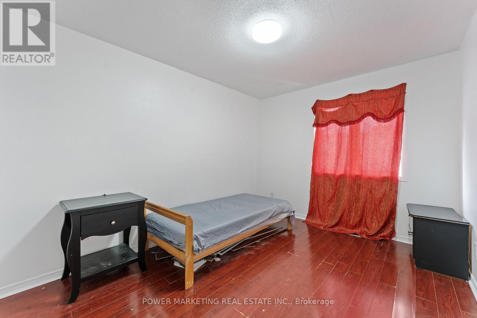 116 Esterbrook Drive, Ottawa, Ontario  K1W 0A8 - Photo 18 - X12886954