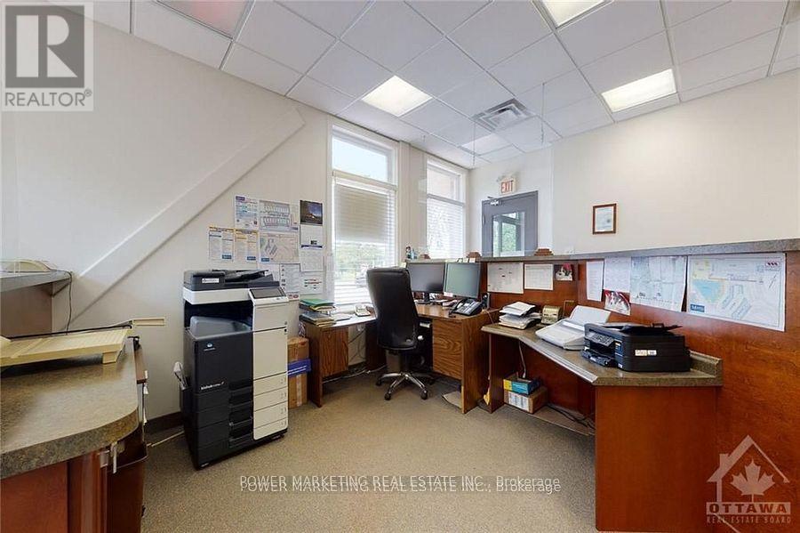 300 - 500 Lacolle Way, Ottawa, Ontario  K4A 0N9 - Photo 4 - X12886982