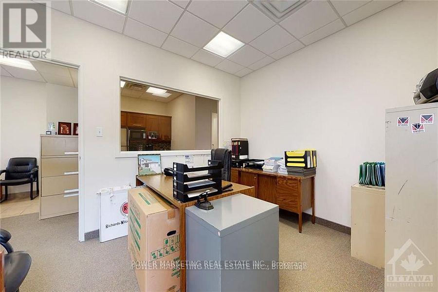 300 - 500 Lacolle Way, Ottawa, Ontario  K4A 0N9 - Photo 9 - X12886982