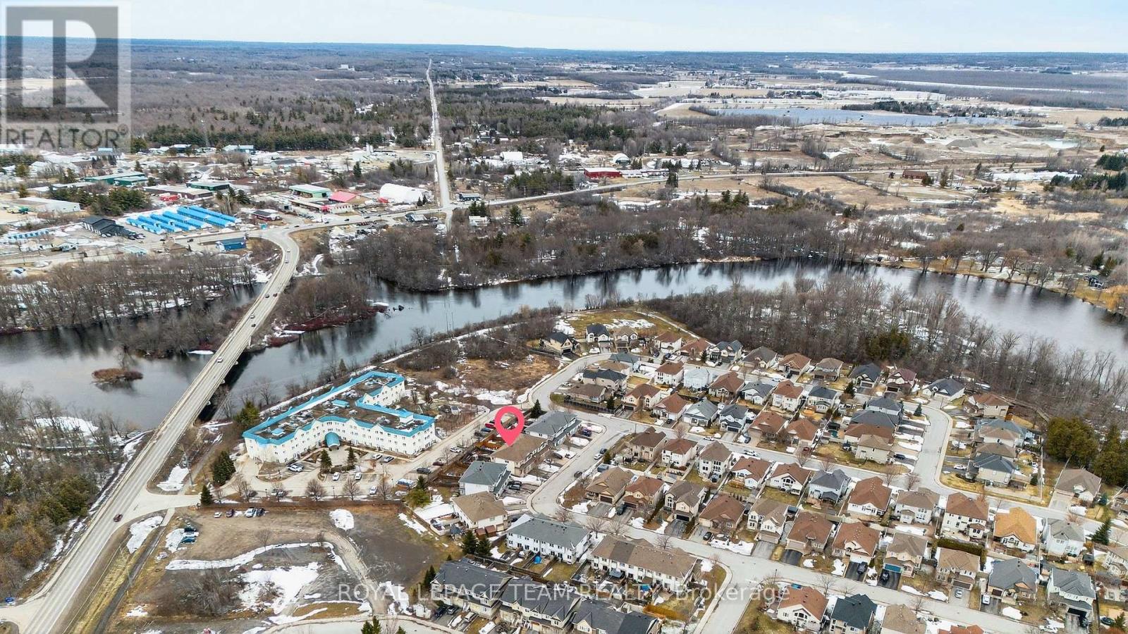 30 Hackberry Trail, Carleton Place, Ontario  K7C 0B1 - Photo 6 - X12887054