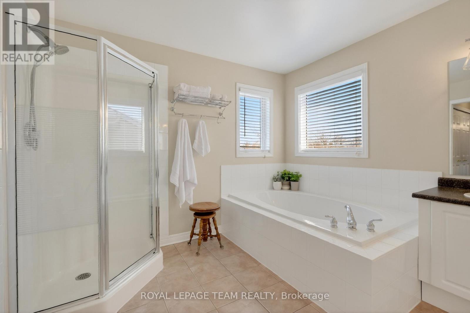 13 Granite Ridge Drive, Ottawa, Ontario  K2S 1Y2 - Photo 31 - X12887164