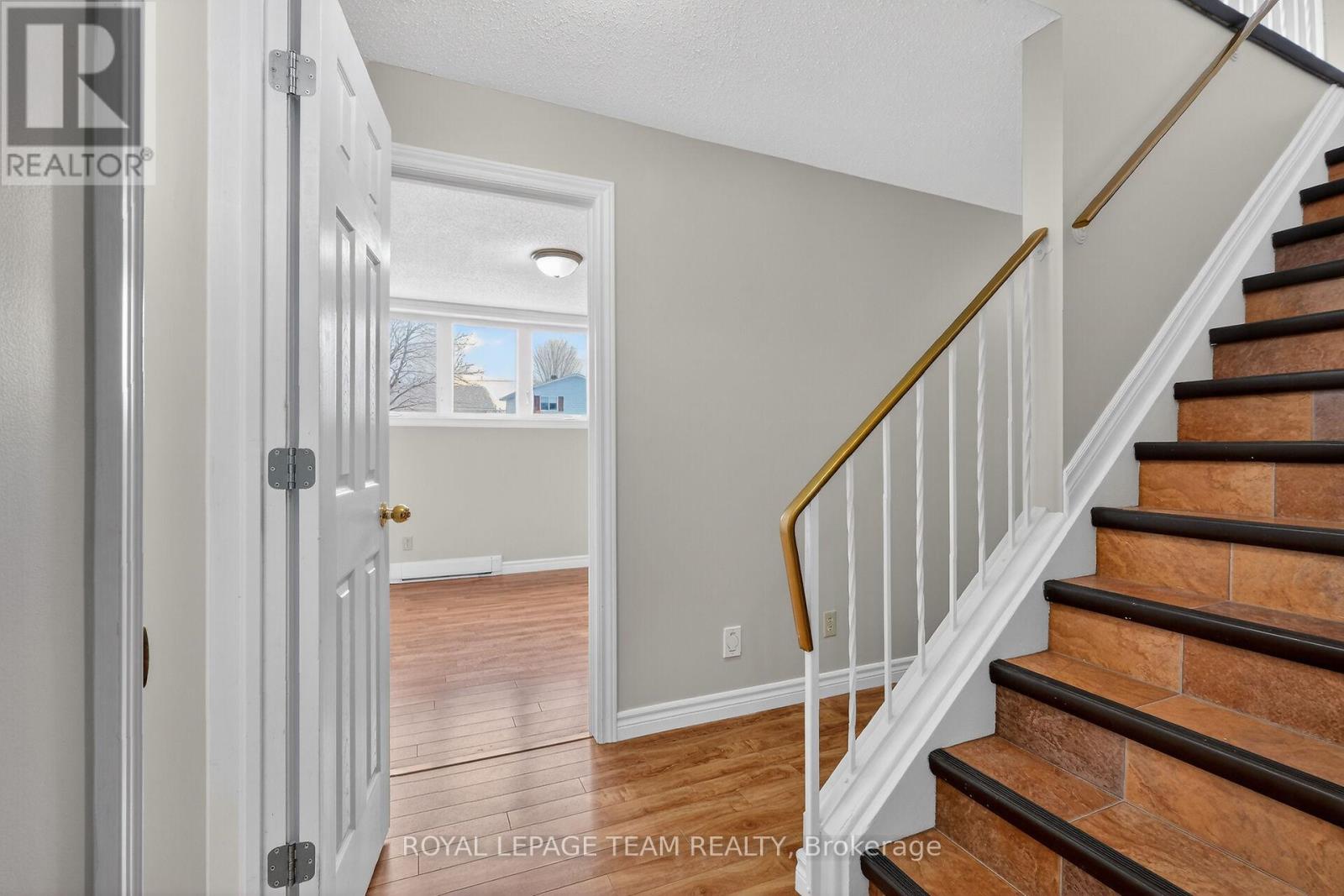 280 Therese Avenue, Clarence-Rockland, Ontario  K4K 1G9 - Photo 16 - X12887186