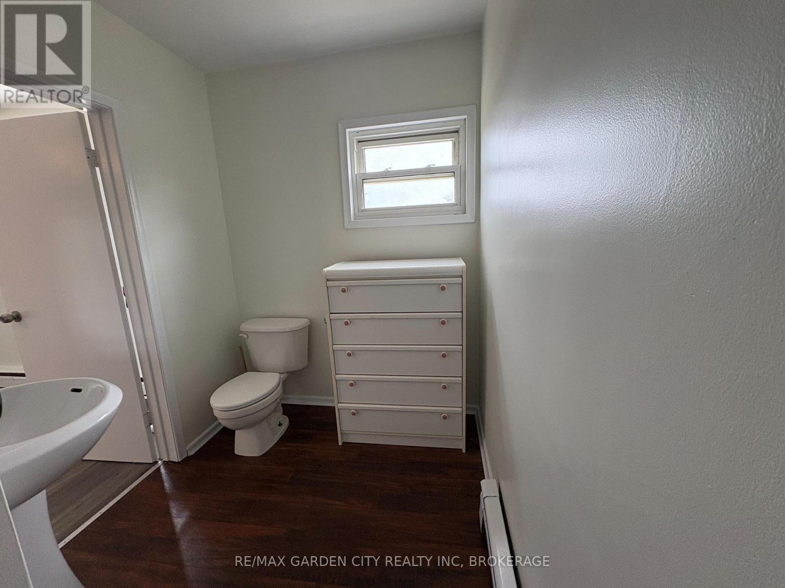 4 - 1419 Pelham Street, Pelham (Fonthill), Ontario  L0S 1E0 - Photo 10 - X12887110