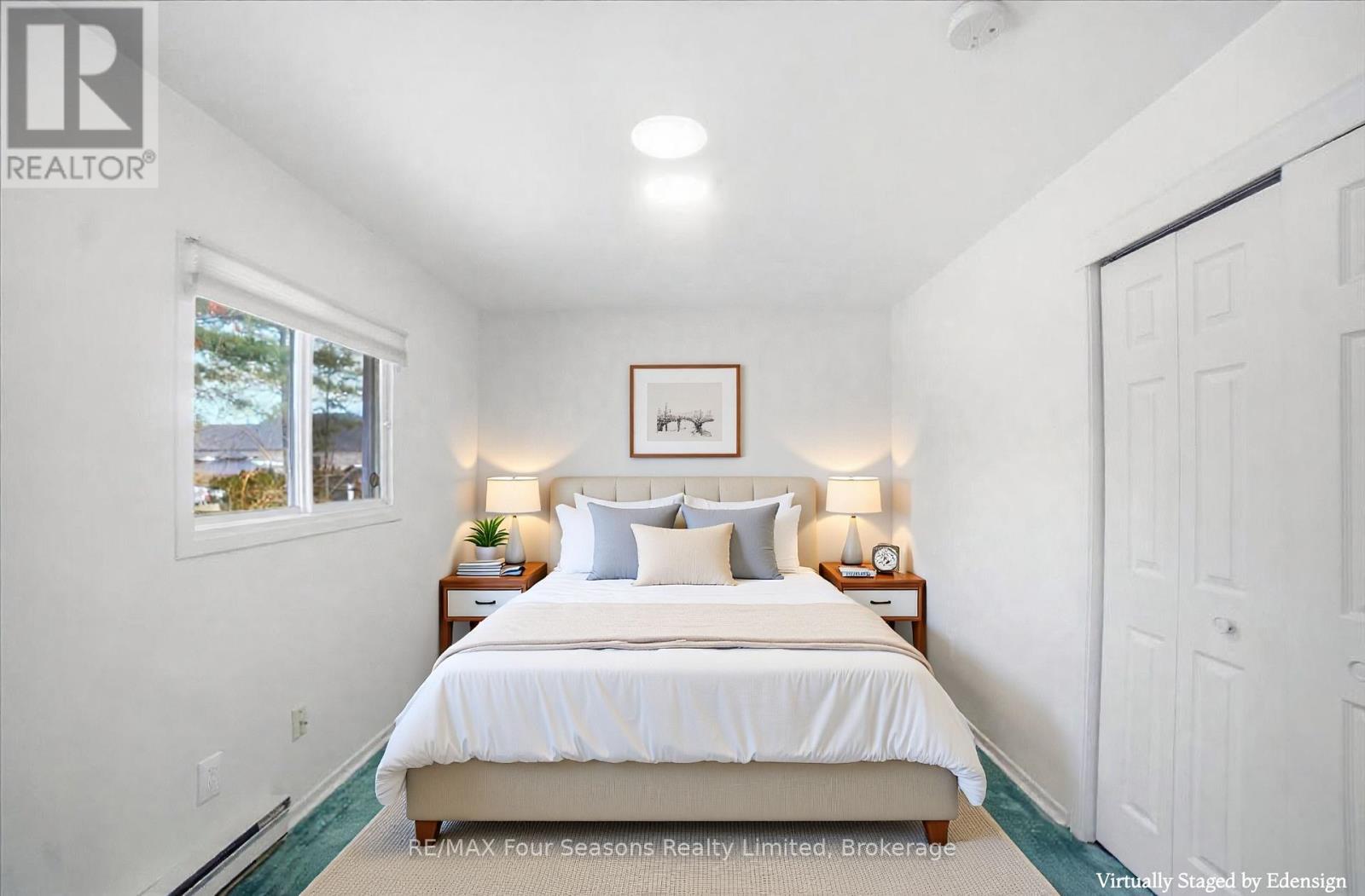 220 Old Mosley Street, Wasaga Beach, Ontario  L9Z 2J2 - Photo 12 - S12887142