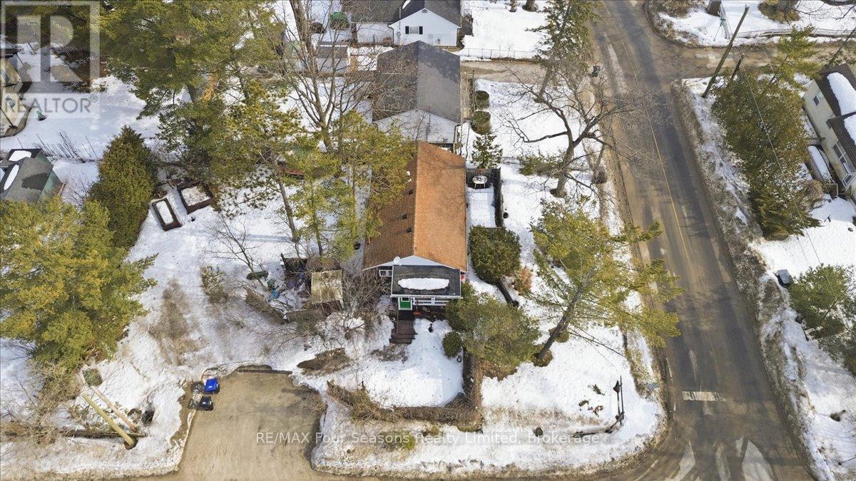 220 Old Mosley Street, Wasaga Beach, Ontario  L9Z 2J2 - Photo 19 - S12887142