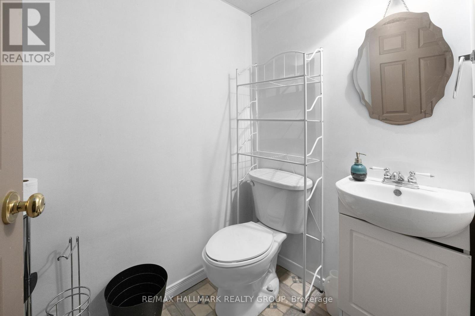 2836 Mozart Court, Ottawa, Ontario  K1T 2P7 - Photo 27 - X12869050