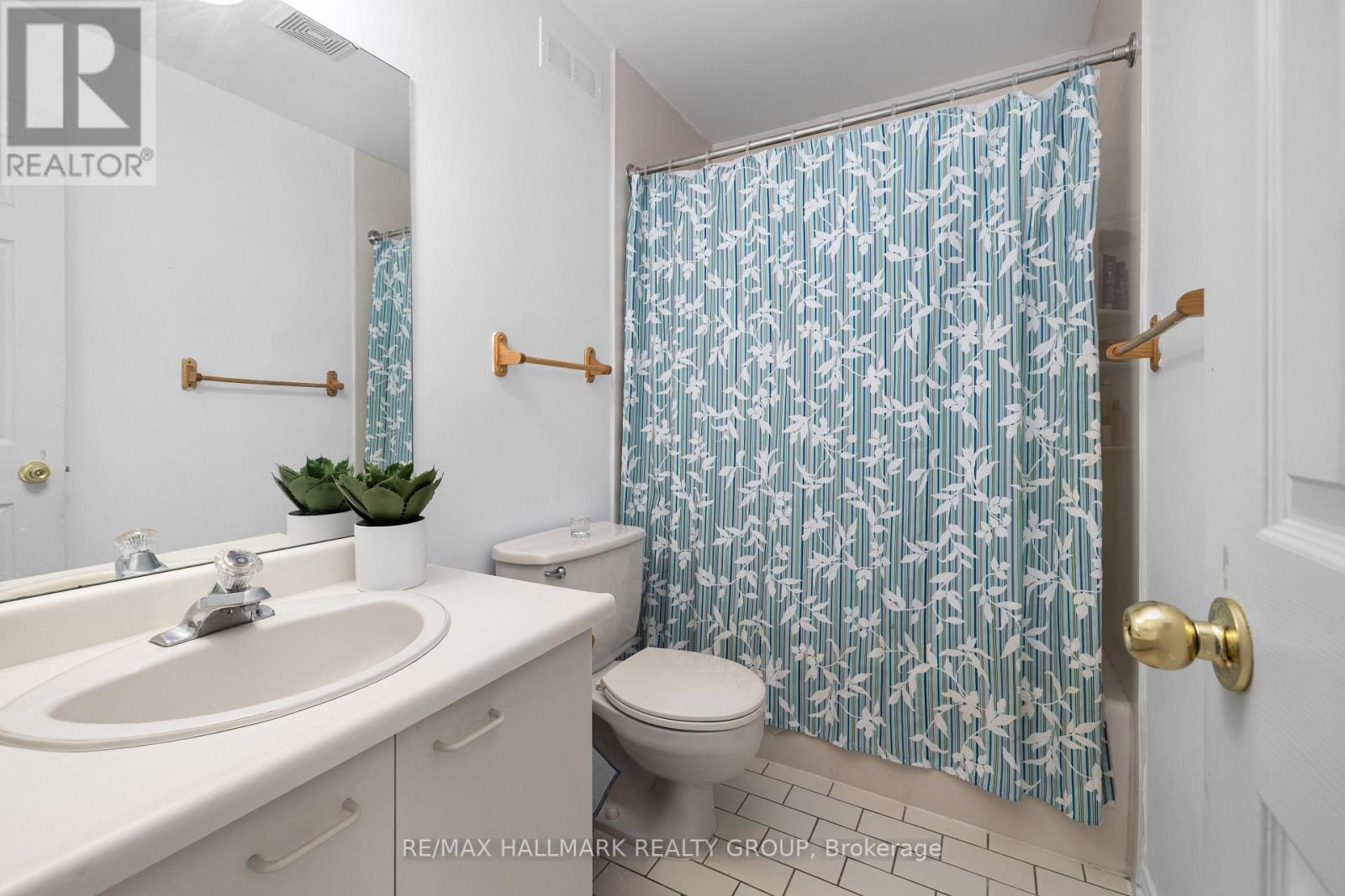 2836 Mozart Court, Ottawa, Ontario  K1T 2P7 - Photo 25 - X12869050