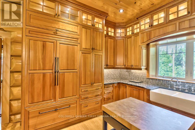 2467 Darling Road, Lanark Highlands, Ontario  K0A 1P0 - Photo 14 - X12880130