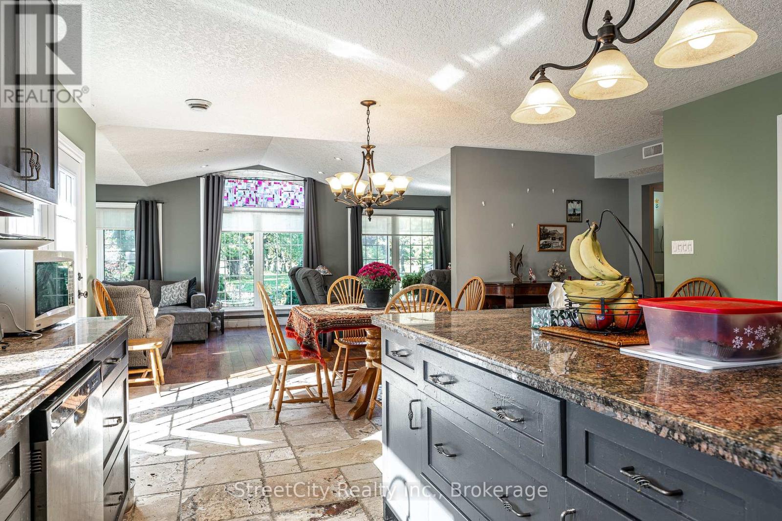 4303 119 Highway, Perth East (Ellice), Ontario  N5A 6S2 - Photo 16 - X12438589