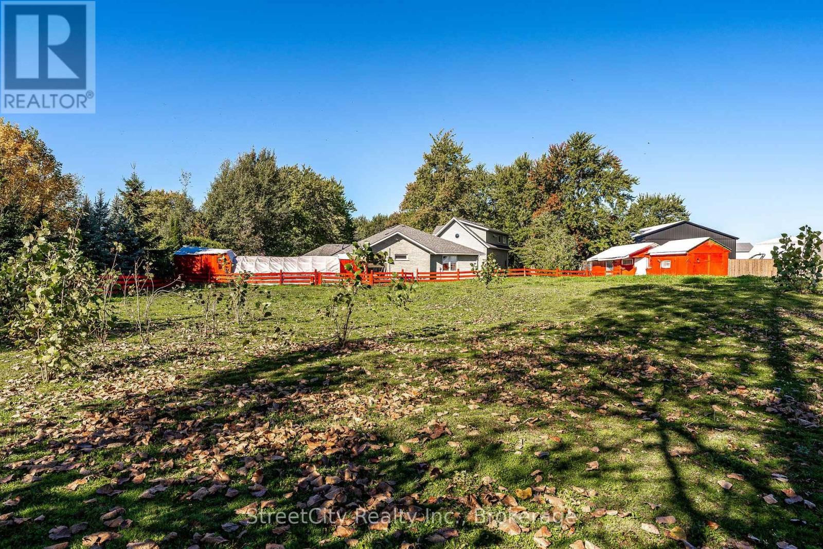 4303 119 Highway, Perth East (Ellice), Ontario  N5A 6S2 - Photo 41 - X12438589