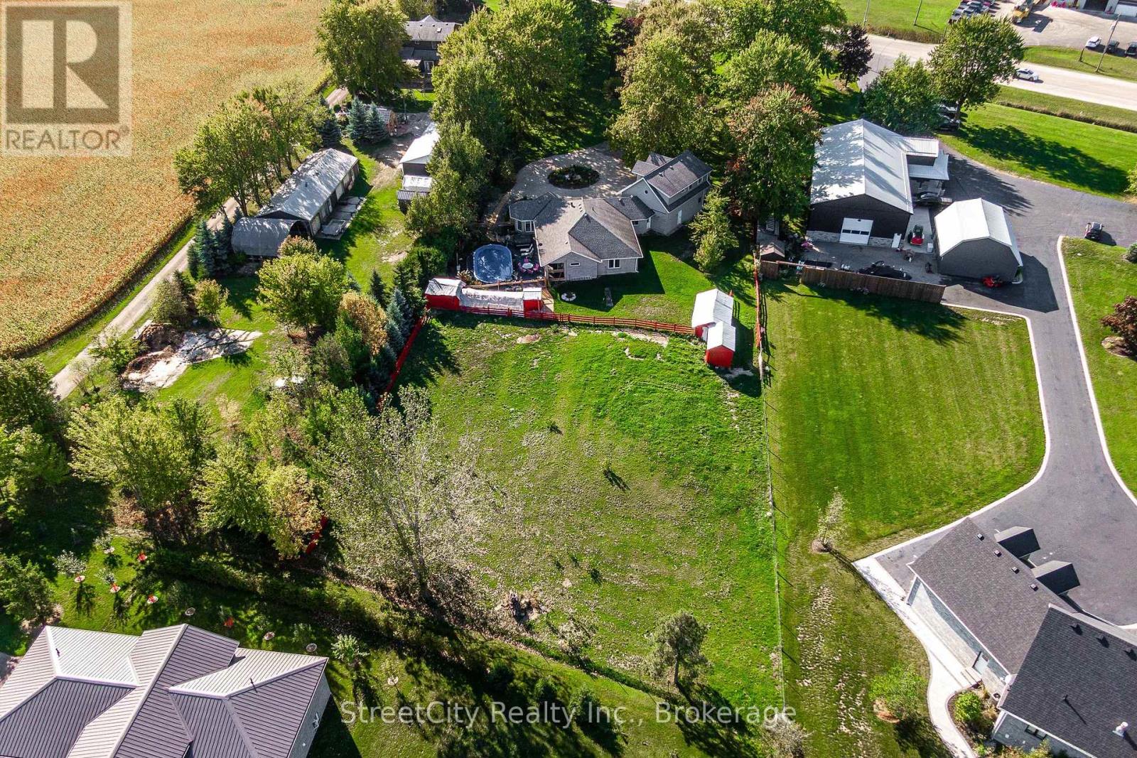 4303 119 Highway, Perth East (Ellice), Ontario  N5A 6S2 - Photo 46 - X12438589