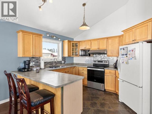 5 Valerie Crescent, Whitehorse, Yukon  Y1A 6V8 - Photo 7 - 17114