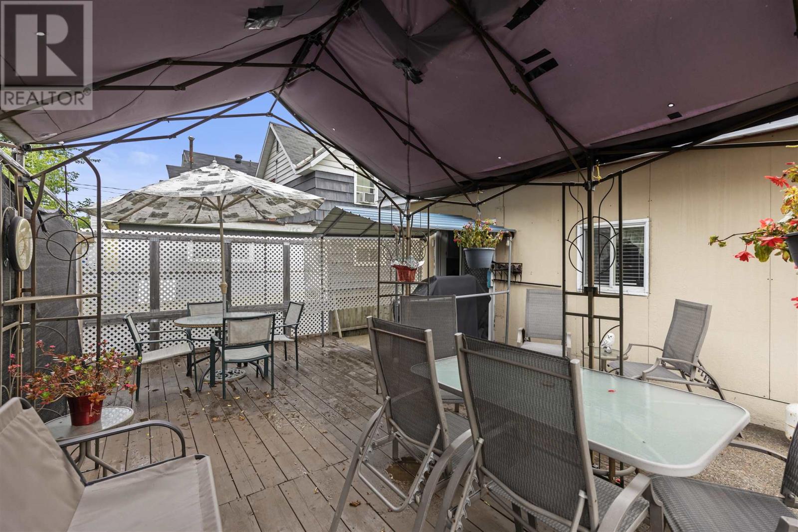 249 John St, Sault Ste. Marie, Ontario P6A 1P4 - Photo 29 - SM260317