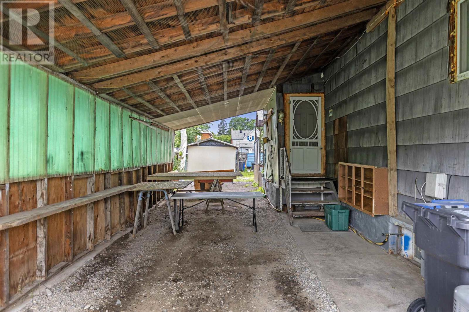 249 John St, Sault Ste. Marie, Ontario P6A 1P4 - Photo 31 - SM260317