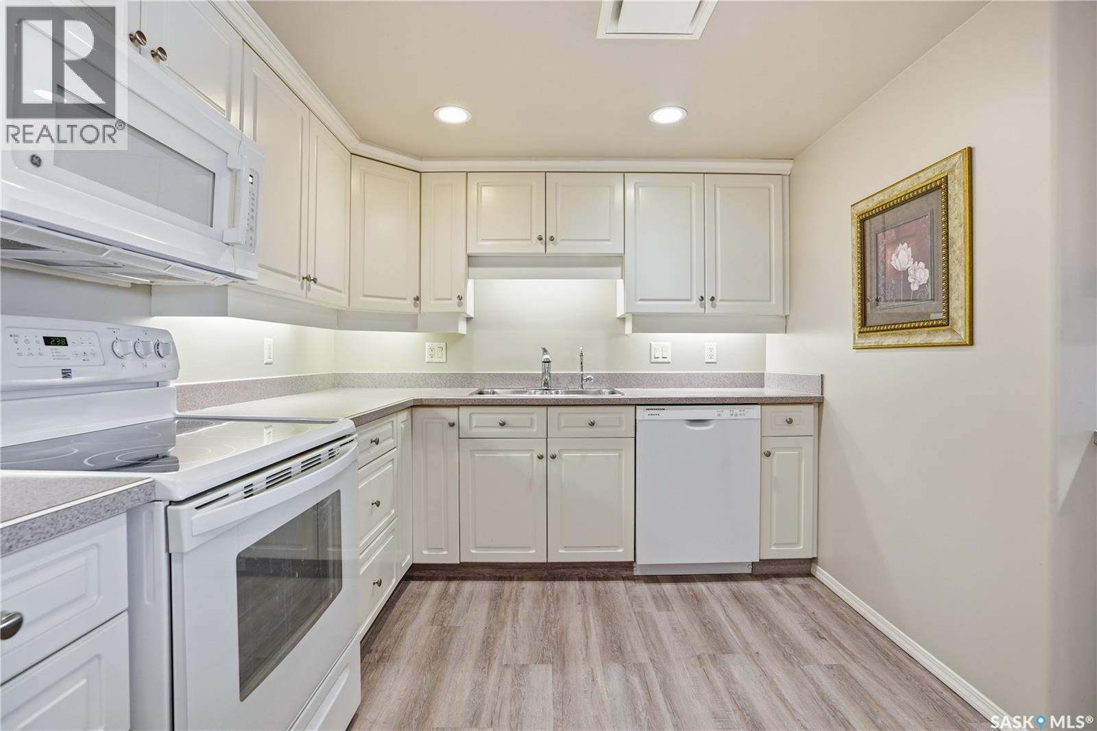 244 3631 Albert Street, Regina, Saskatchewan  S4S 3P4 - Photo 5 - SK030374