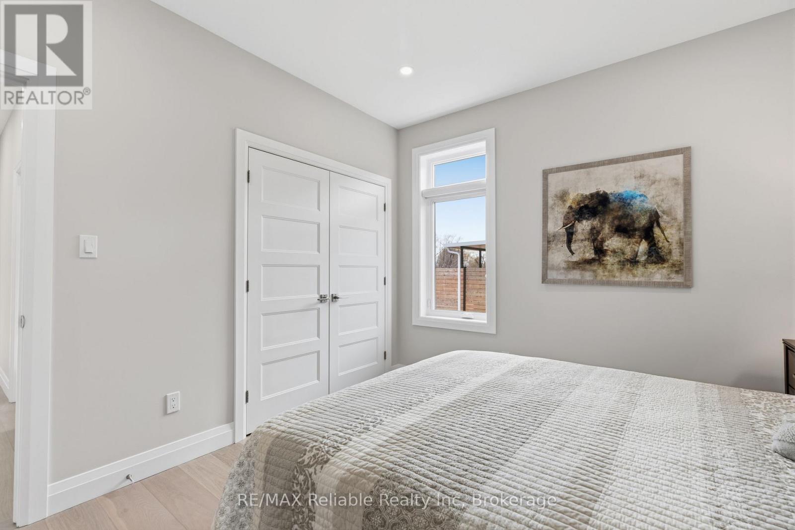 18 Fawn Creek Lane, Bluewater (Bayfield), Ontario  N0M 1G0 - Photo 15 - X12886942