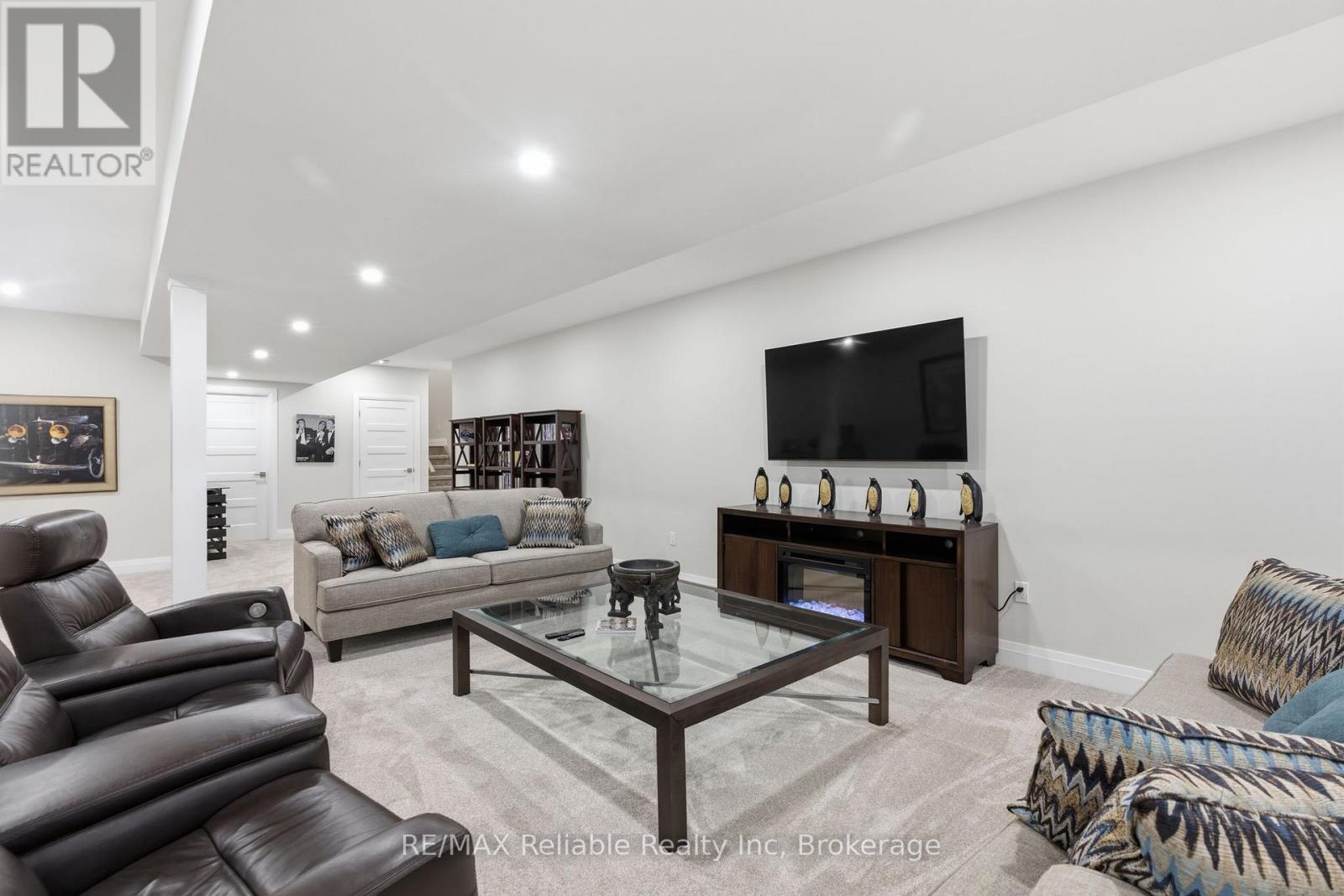 18 Fawn Creek Lane, Bluewater (Bayfield), Ontario  N0M 1G0 - Photo 35 - X12886942