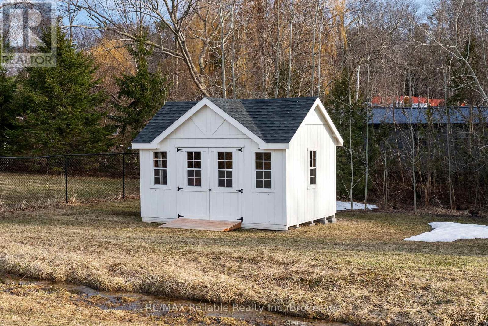 18 Fawn Creek Lane, Bluewater (Bayfield), Ontario  N0M 1G0 - Photo 40 - X12886942